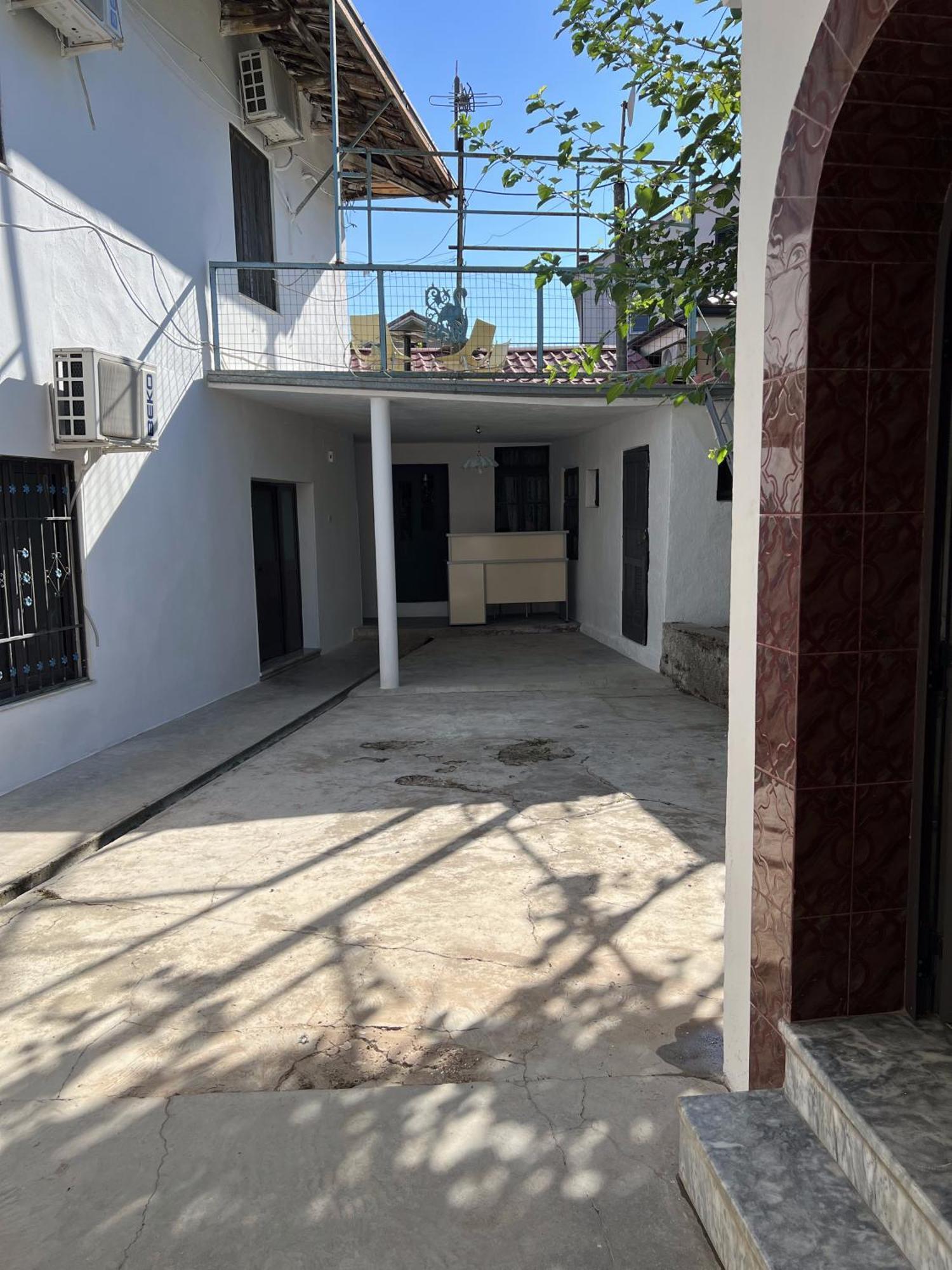 שקודר Onetwosleep Guesthouse מראה חיצוני תמונה
